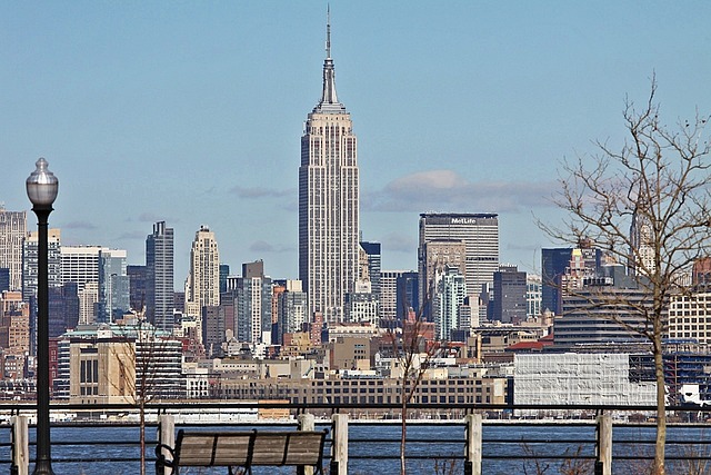 Empire-State-Building-From-Manhattan