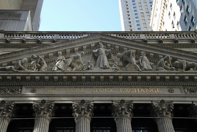 Wall-Street-New-York-Stock-Exchange